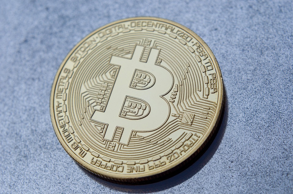 比特币减半满周年、涨逾三成！机构进场加速牛市